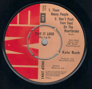KATE BUSH , ON STAGE EP - THEM HEAVY PEOPLE + 3 TRACKS