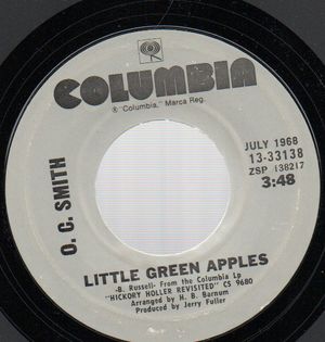 O C SMITH , LITTLE GREEN APPLES / ISN'T IT LONELY TOGETHER