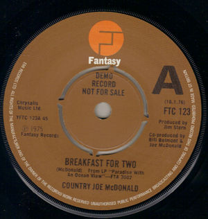 COUNTRY JOE MCDONALD , BREAKFAST FOR TWO / LOST MY CONNECTION - PROMO 