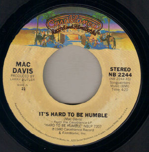 MAC DAVIS, ITS HARD TO BE HUMBLE / THE GREATEST GIFT OF ALL 