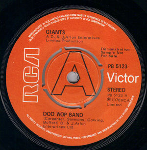 GIANTS, DOO WOP BAND / IT NEVER RAINS ON A PRIVATE EYE - PROMO