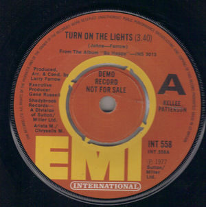 KELLEE PATTERSON , TURN ON THE LIGHTS / IF IT DON'T FIT DON'T FORCE IT - PROMO