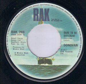 DONOVAN , DARE TO BE DIFFERENT /SING MY SONG